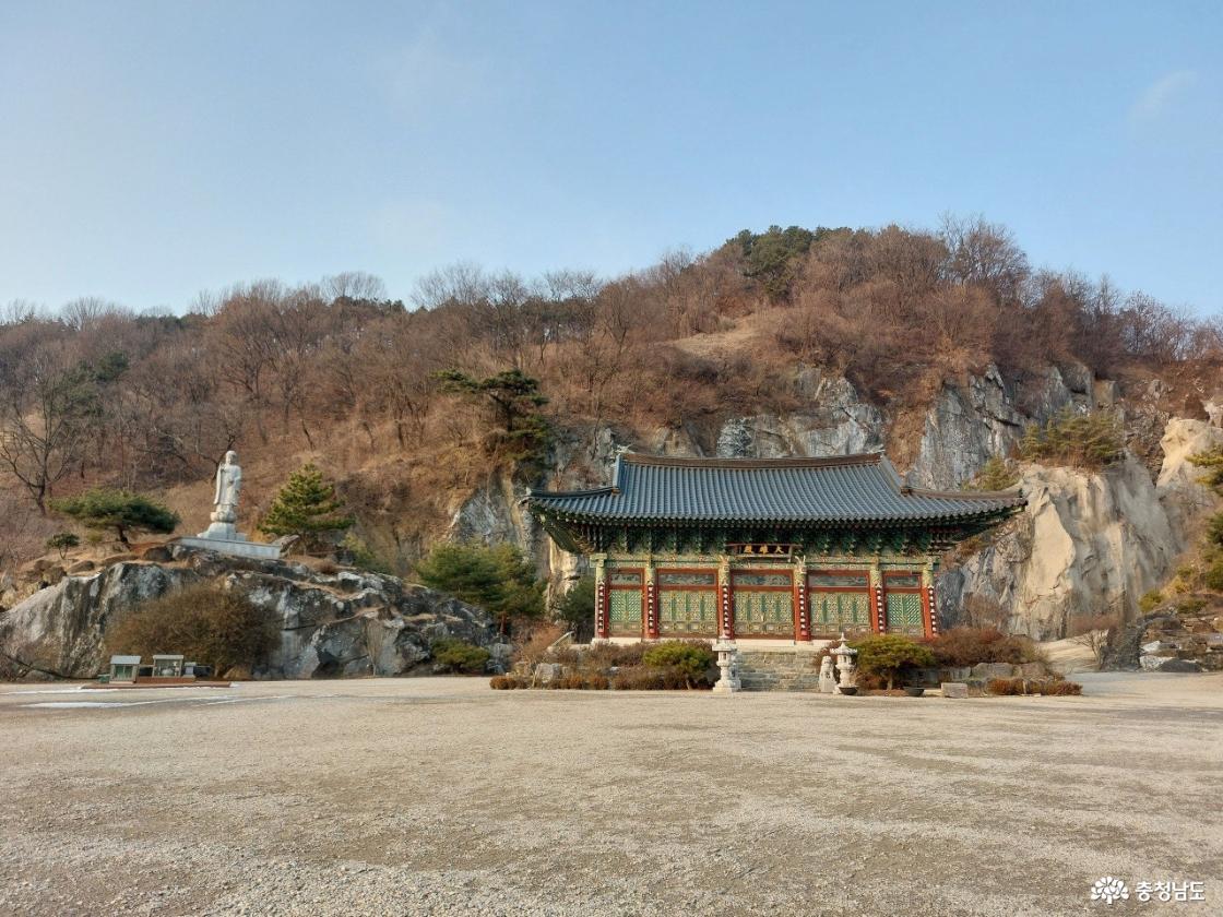 대웅전