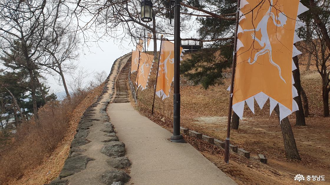 공산성 성곽 산책로