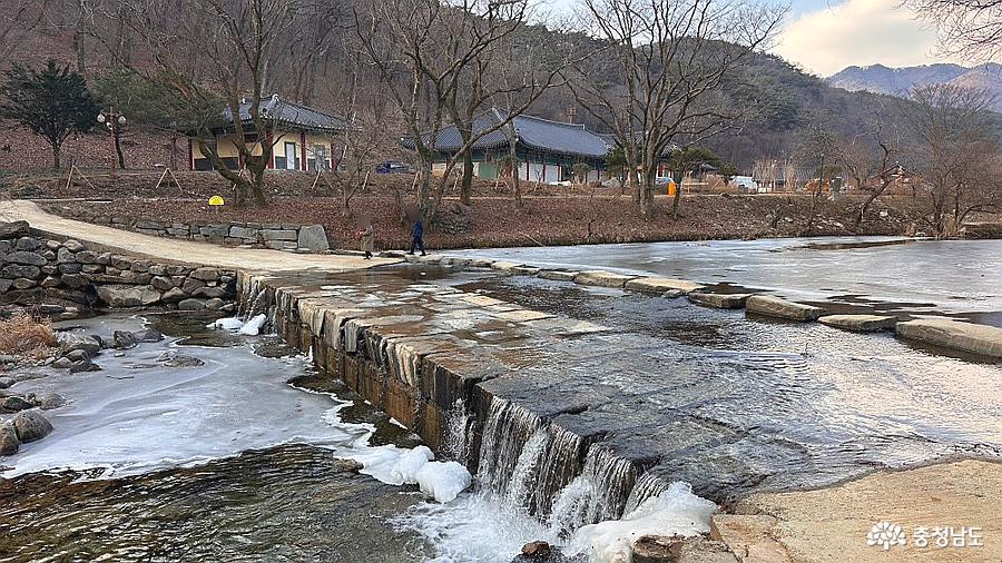 마곡사 전경