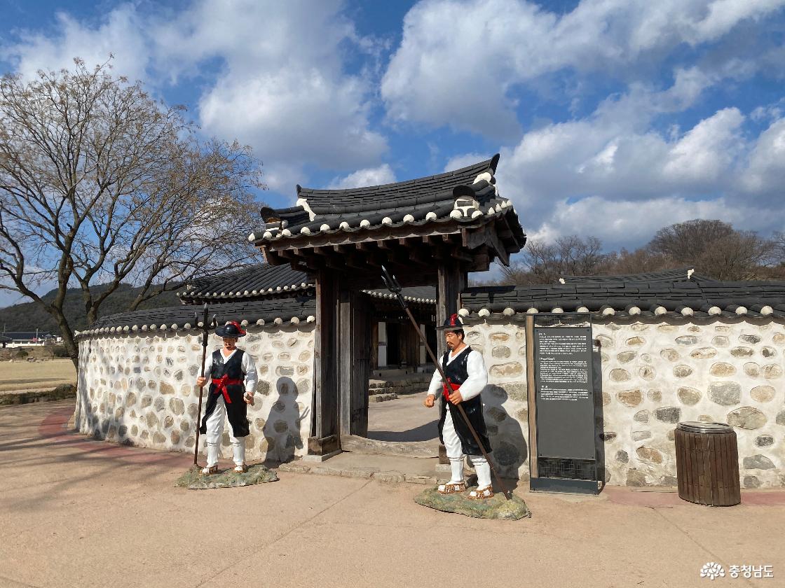 옥사 입구