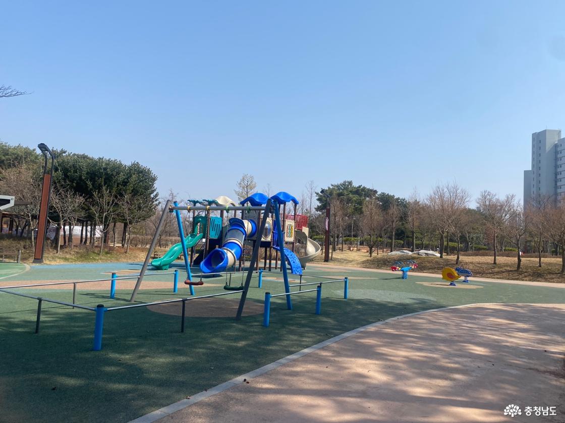 계림공원 놀이터