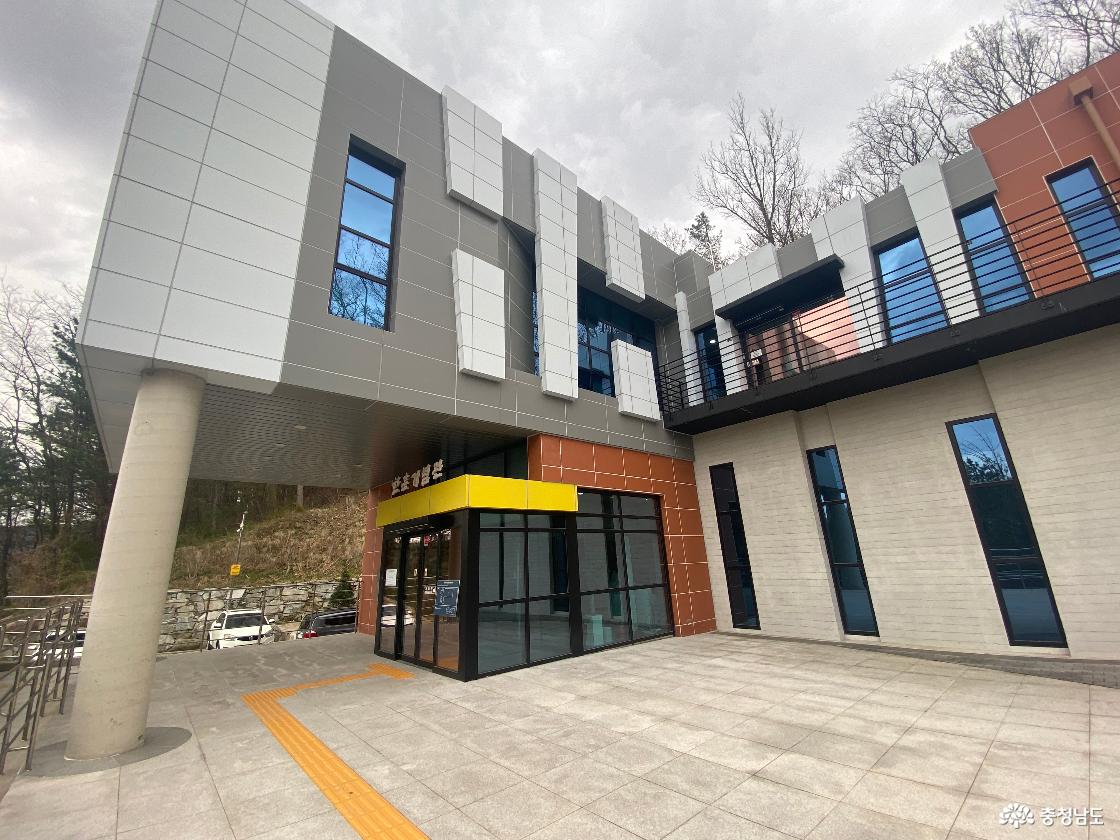 한훈기념관 1555