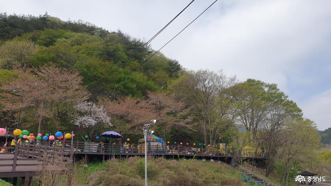 마곡사 데크길