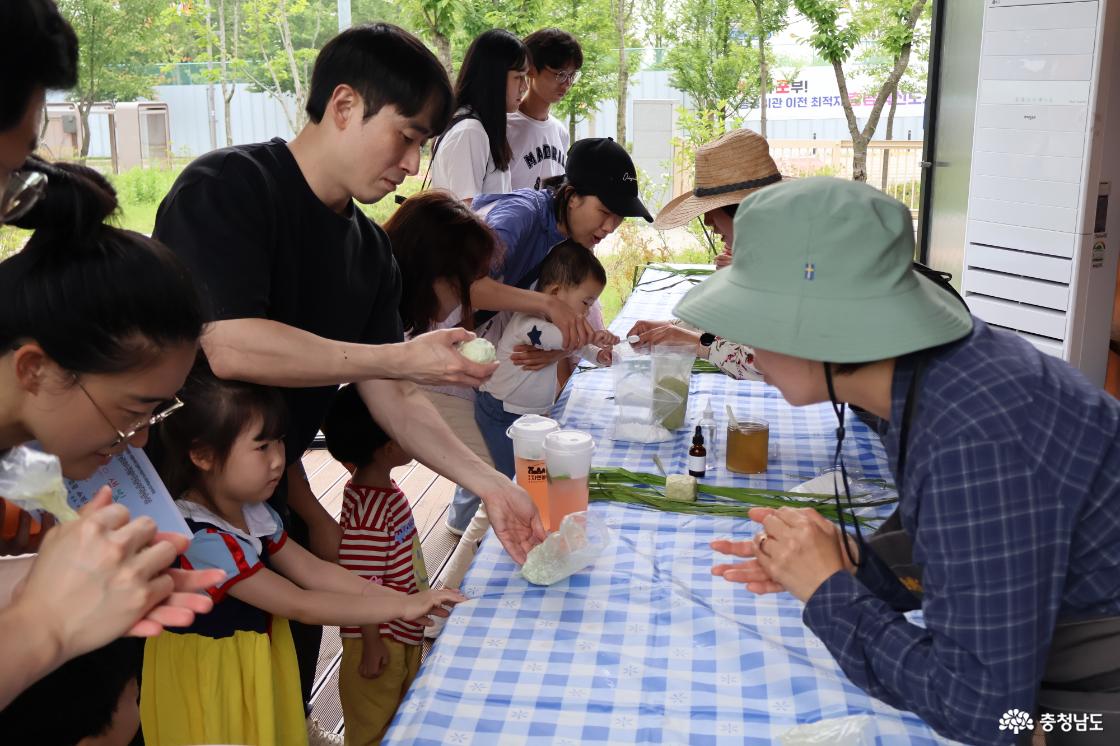 민속행사 ‘오색빛 단오 놀이터’