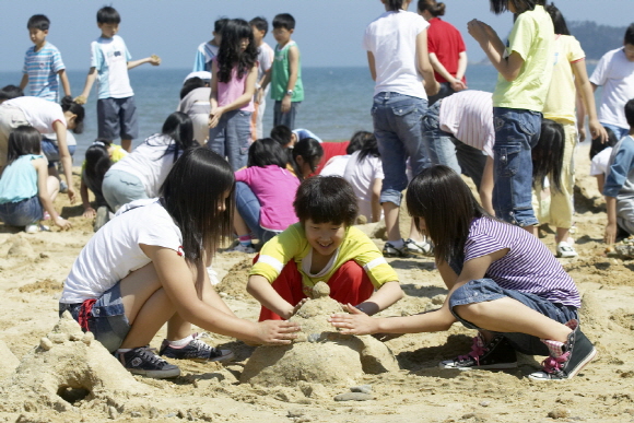  제1회 금빛모래축제가 열리는 만리포해수욕장 모습.